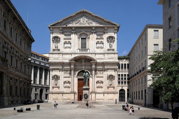 Milano Piazza_San_Fedele